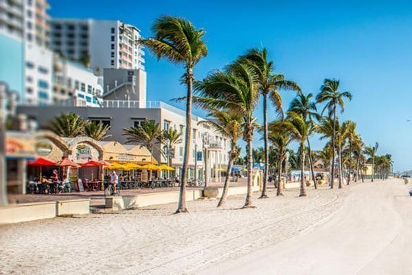 florida-vacation-spots-hollywood-florida-boardwalk
